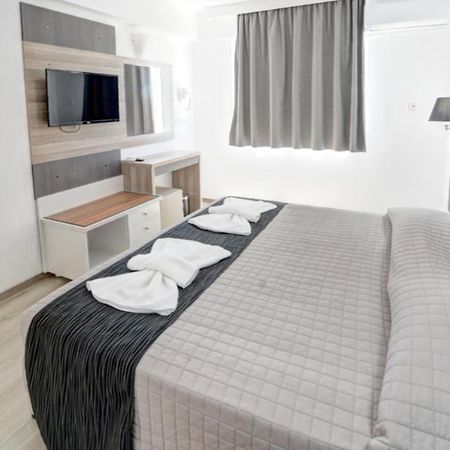 Barbara Hotel Apts Ayia Napa Exterior foto