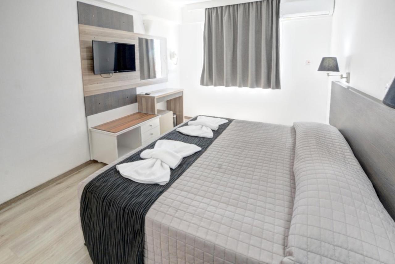 Barbara Hotel Apts Ayia Napa Exterior foto