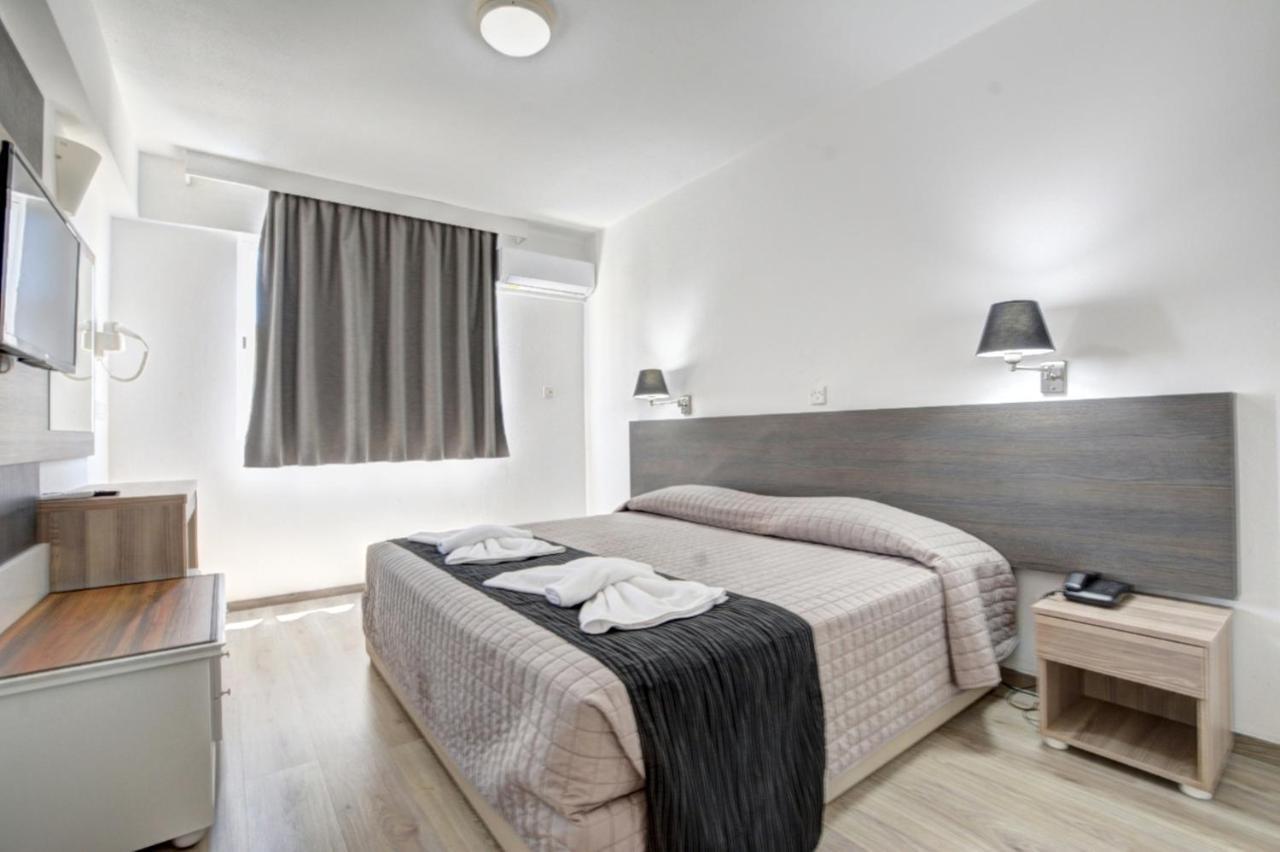Barbara Hotel Apts Ayia Napa Exterior foto